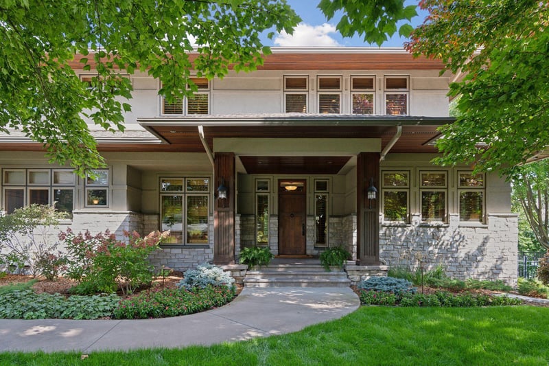 5425 Highwood Dr W, Edina, MN 55436