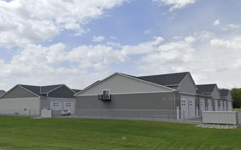 721 Industrial Blvd #B4, Watertown, MN 55388