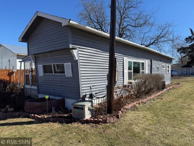 802 4th St, Pepin, WI 54759