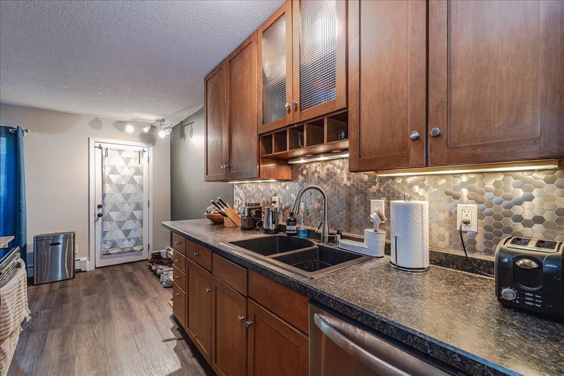 4524 Cedar Lake Rd S #3, Saint Louis Park, MN 55416