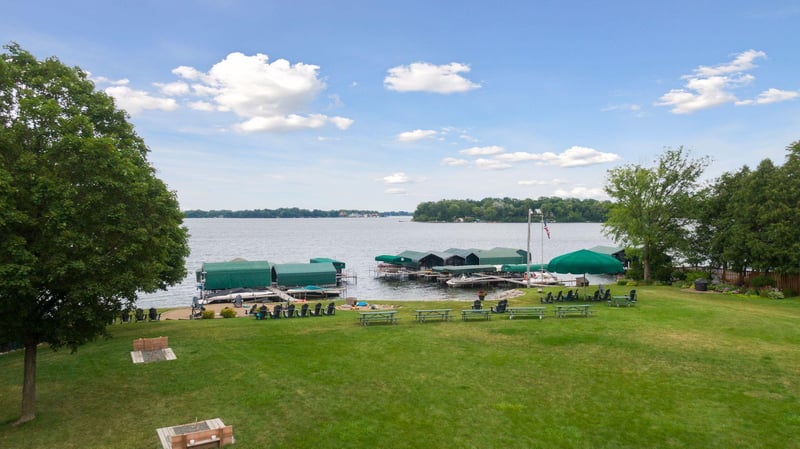 4410 Shady Ln, Mound, MN 55364