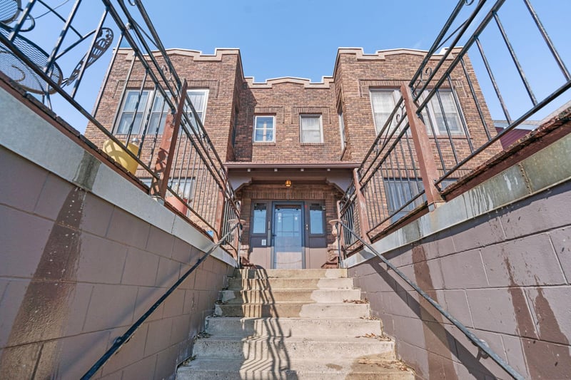 875 Saint Clair Ave #3, Saint Paul, MN 55105