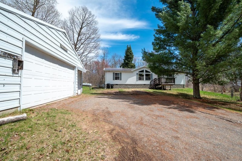 18354 327th Ave, Isle, MN 56342