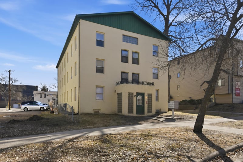 320 7th Ave S, Saint Cloud, MN 56301