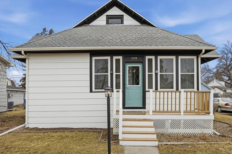 208 1 Ave SE, Dilworth, MN 56529