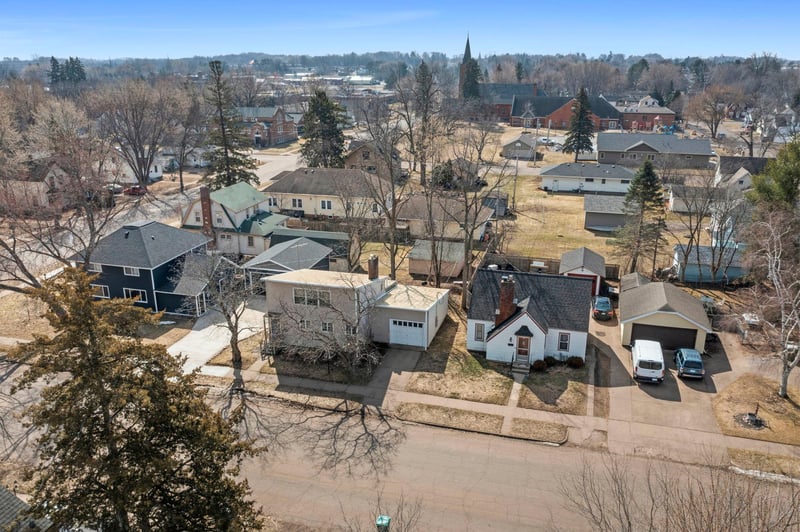 810 4th Ave SW, Pine City, MN 55063