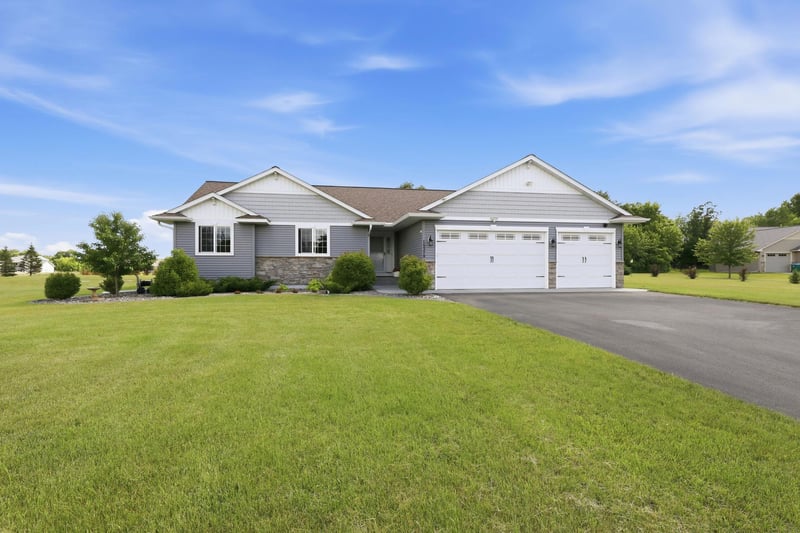 15379 292nd Ave NW, Zimmerman, MN 55398