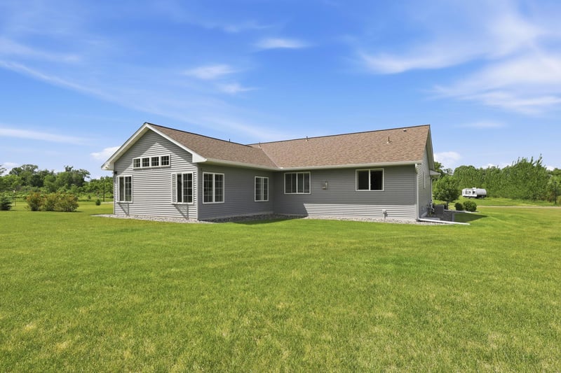 15379 292nd Ave NW, Zimmerman, MN 55398