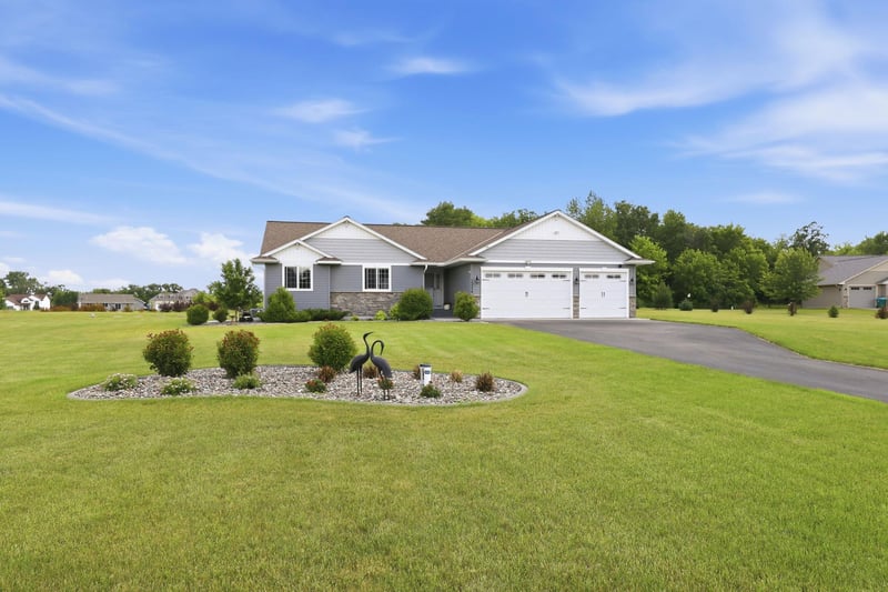 15379 292nd Ave NW, Zimmerman, MN 55398