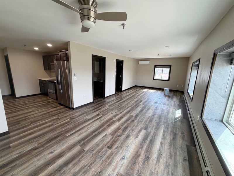 408 Lake St NE, Warroad, MN 56763