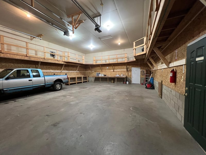22045 Mollie Lake Rd, Nisswa, MN 56468