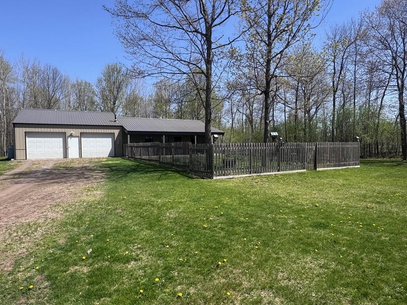40255 10th Ave, Isle, MN 56342