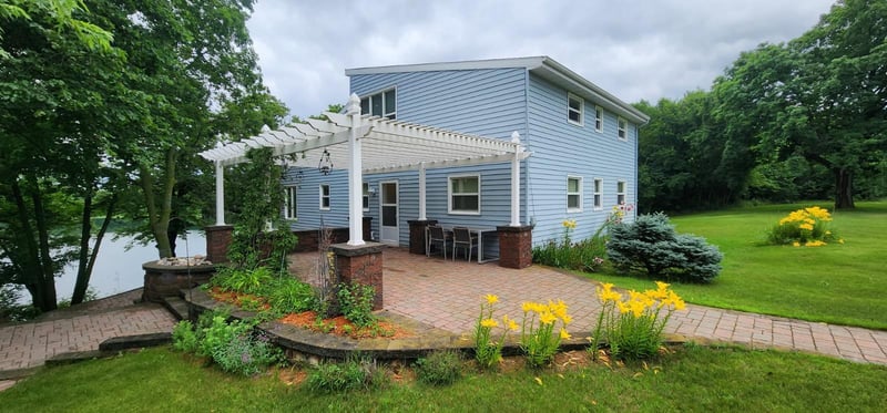 31819 Mallard Dr, Vergas, MN 56587