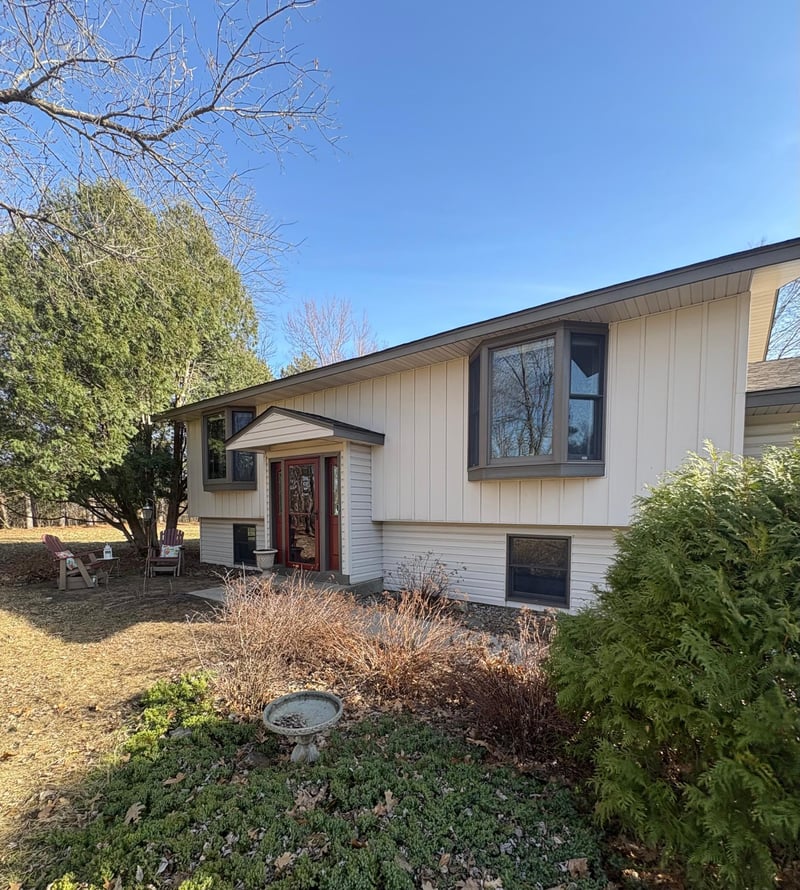 4350 218th Ave NW, Oak Grove, MN 55303