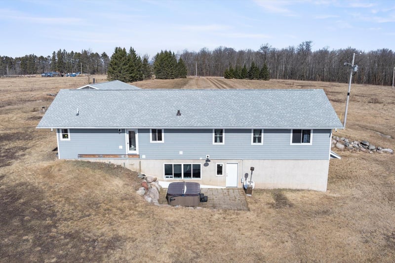 3775 32nd St SW, Pine River, MN 56474