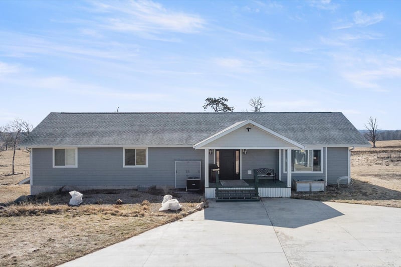 3775 32nd St SW, Pine River, MN 56474