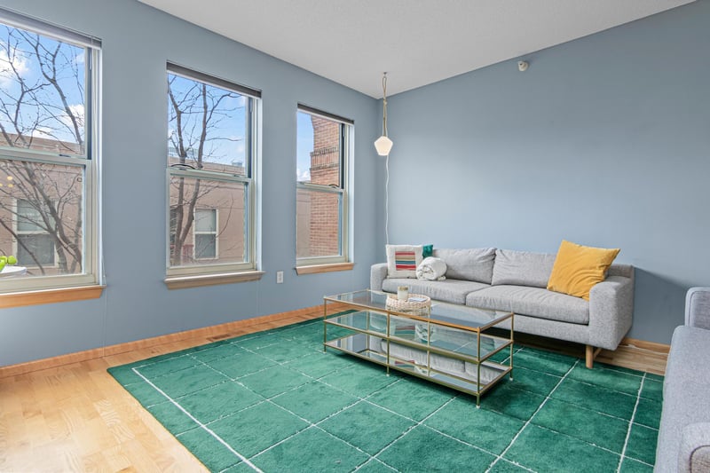 545 N 1st St #405, Minneapolis, MN 55401