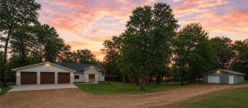 20482 Lord Rd, Merrifield, MN 56465