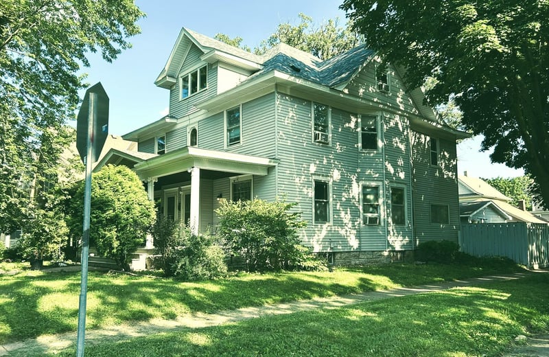1636-1638 Minnehaha Ave W, Saint Paul, MN 55104