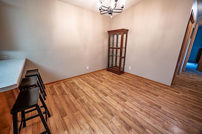 450 W Cairns St #D, Ellsworth, WI 54011