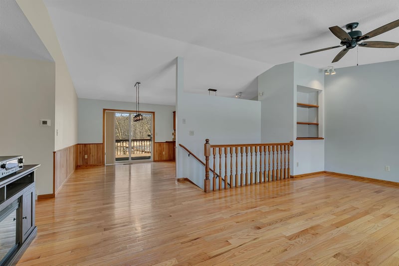 31325 Larkspur Ln, Avon, MN 56310