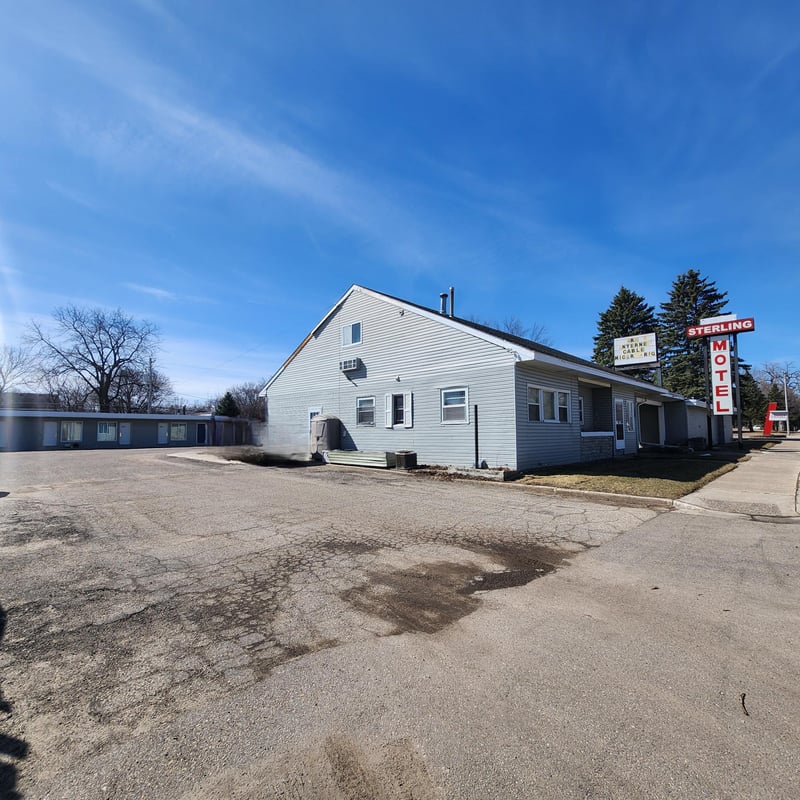 1507 W Oakland Ave, Austin, MN 55912