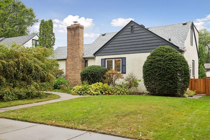 1846 Saunders Ave, Saint Paul, MN 55116