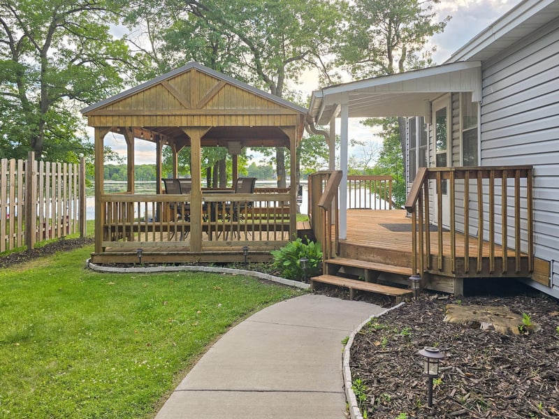 26560 Lake Ave, Zimmerman, MN 55398