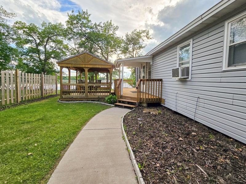 26560 Lake Ave, Zimmerman, MN 55398