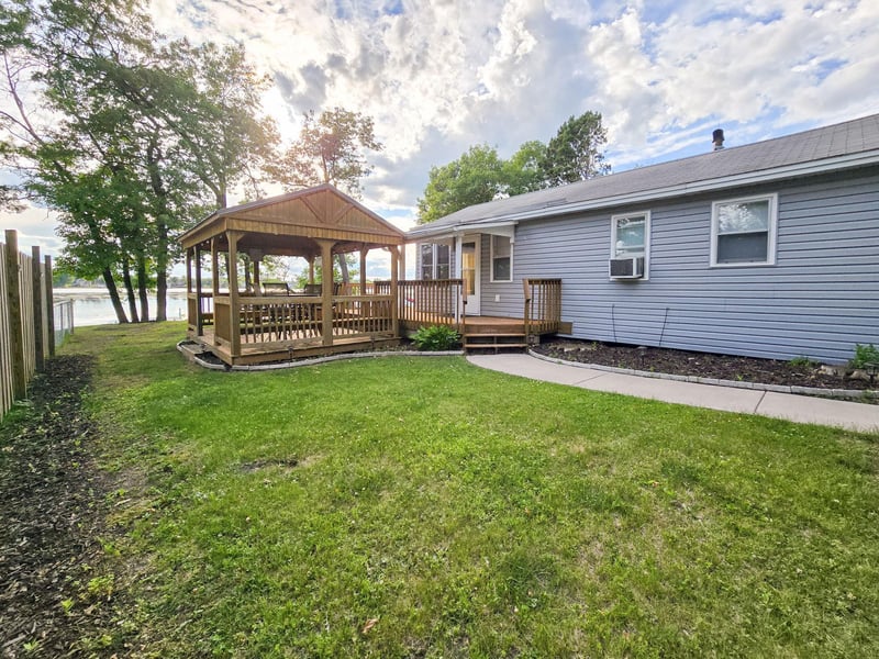 26560 Lake Ave, Zimmerman, MN 55398