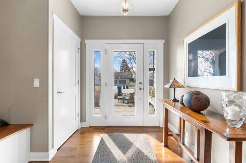 314 W Iowa St, Lake City, MN 55041