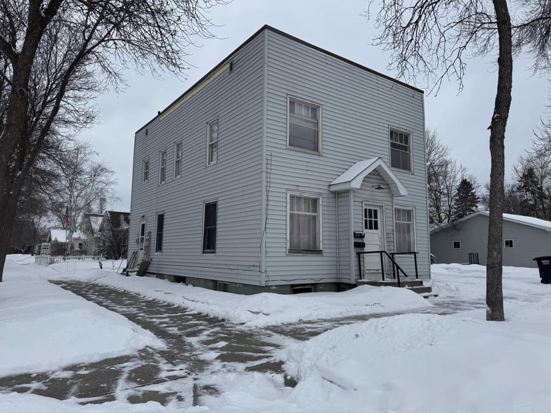 620 5th Ave, International Falls, MN 56649