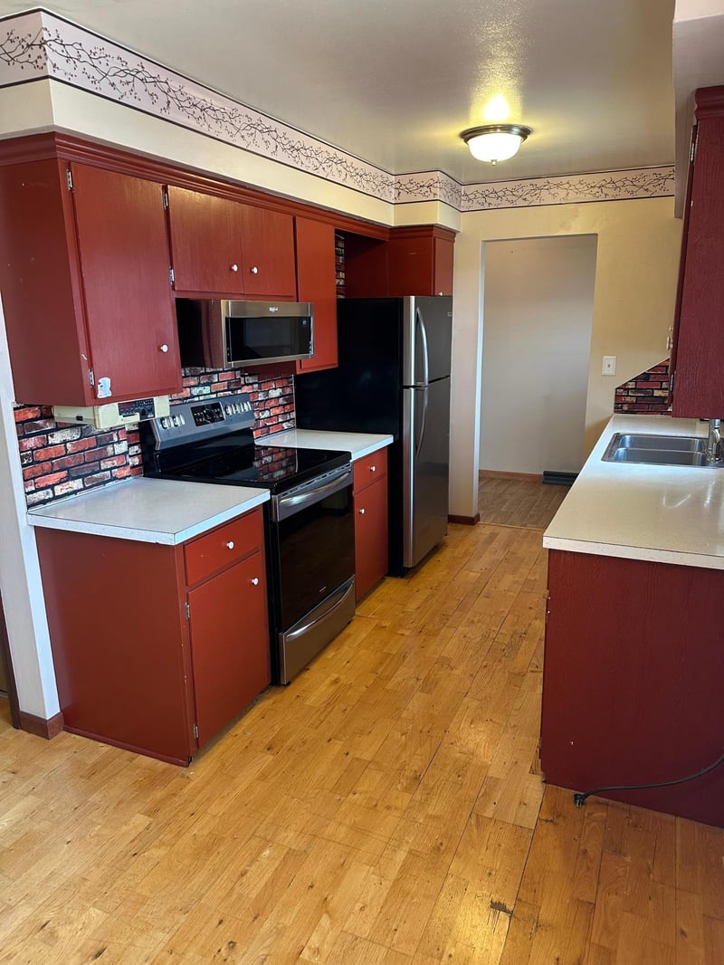 315 Lakeview St S, Lake Benton, MN 56149