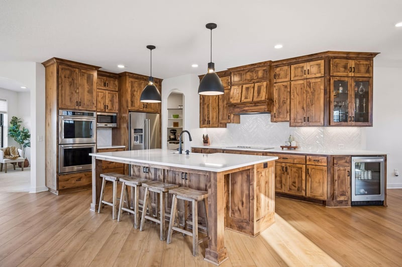 2269 Lakeshore Point Dr NE, Saint Michael, MN 55376