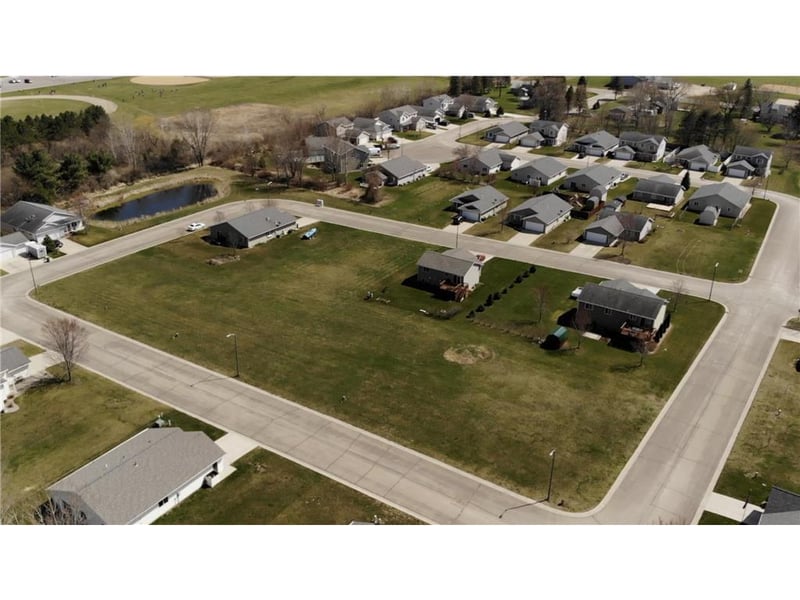 554 Willow Ave, Eden Valley, MN 55329