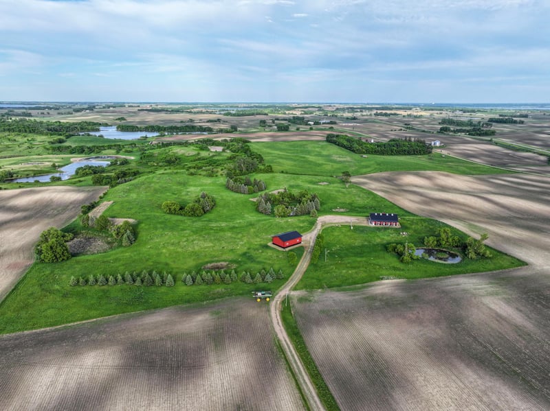 27995 County Road 28, Lowry, MN 56349