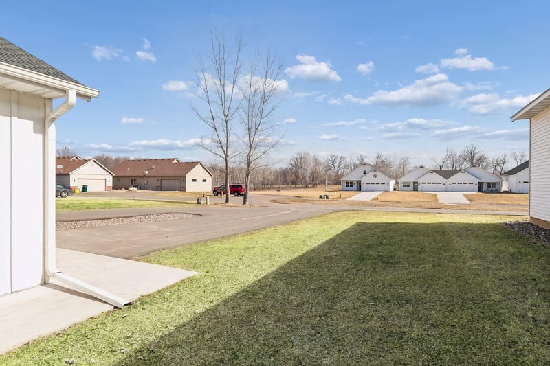 1307 Prairie Ln, Saint Croix Falls, WI 54024