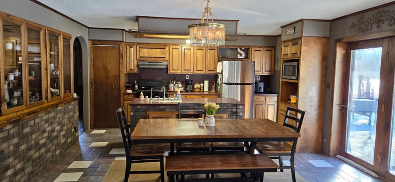 8640 State Highway 11 SE, Baudette, MN 56623