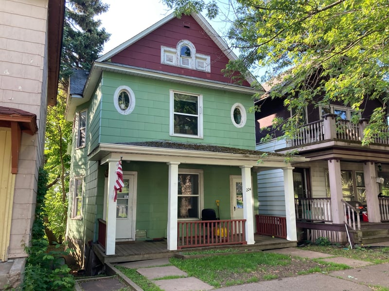 224 E 6th St, Duluth, MN 55805