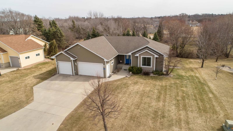 1305 Jessie Ct, Fergus Falls, MN 56537