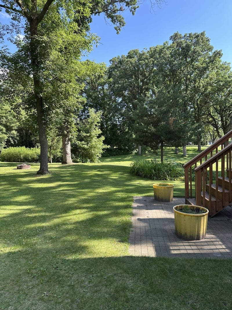 302 N Hickory St, Royalton, MN 56373