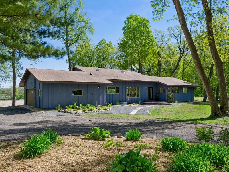13180 Willandale Rd, Rogers, MN 55374