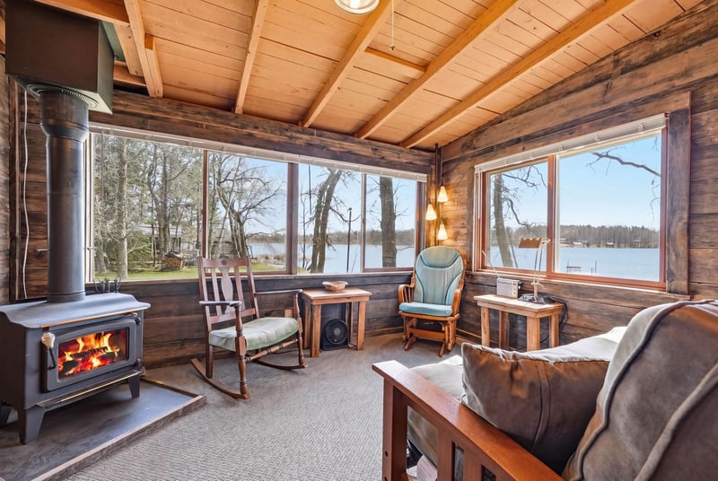 10556 Lakeside Dr, Finlayson, MN 55735