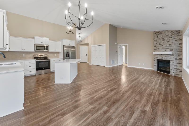 6254 209th St N, Forest Lake, MN 55025