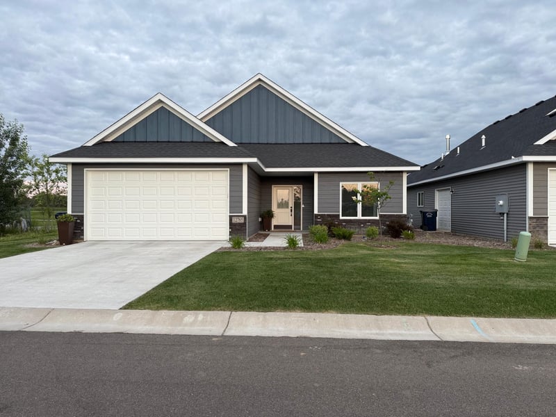 12765 292nd Ln, Lindstrom, MN 55045