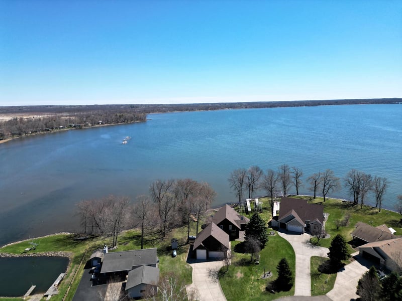 46302 Port Royal Rd, Isle, MN 56342