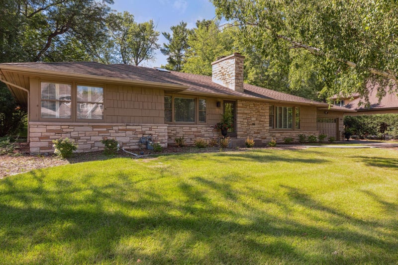 4908 Ridge Pl, Edina, MN 55424
