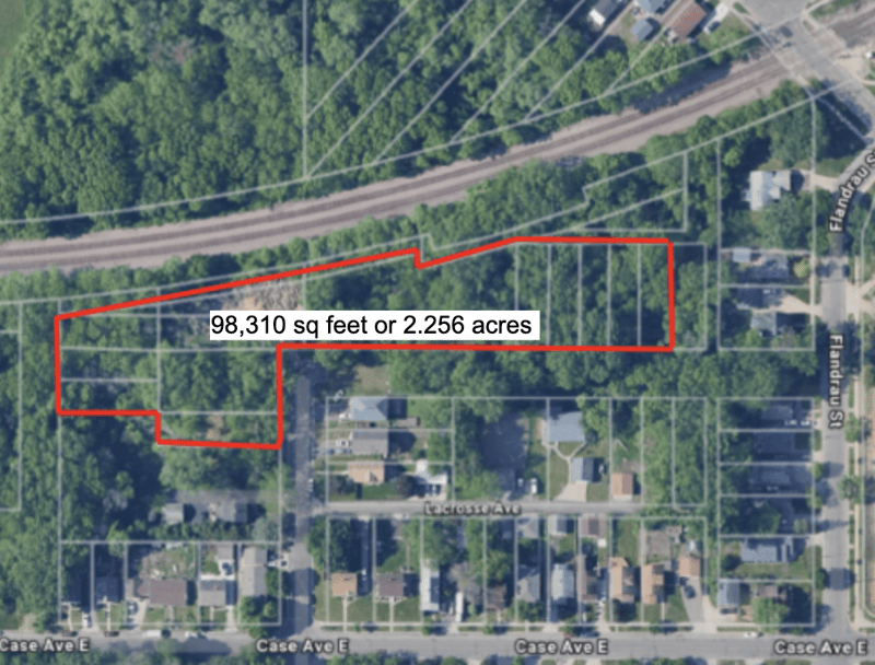995 Kennard St, Saint Paul, MN 55106