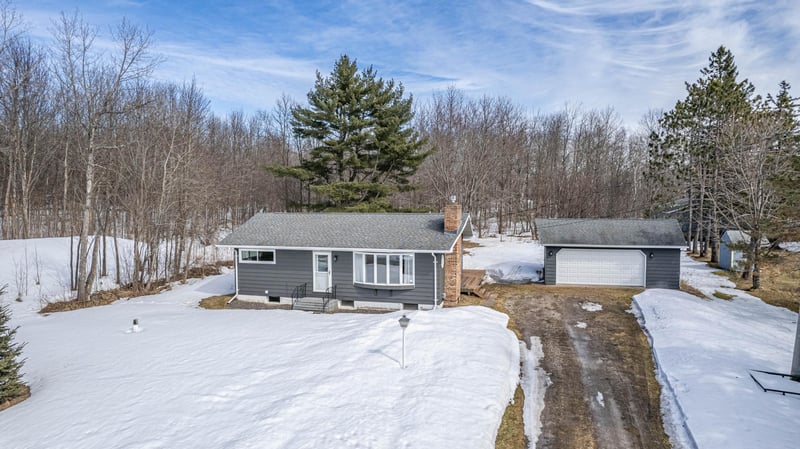 2222 Whittier St, Duluth, MN 55803