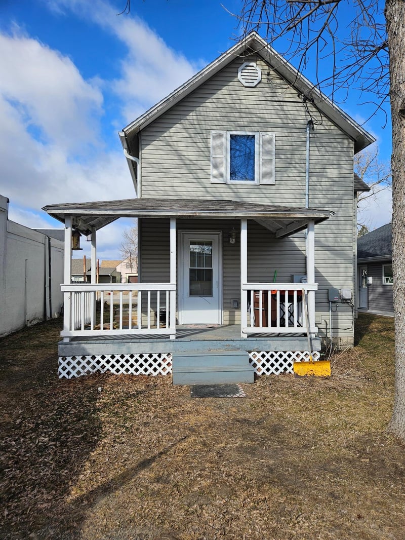 519 S 9th St, Brainerd, MN 56401